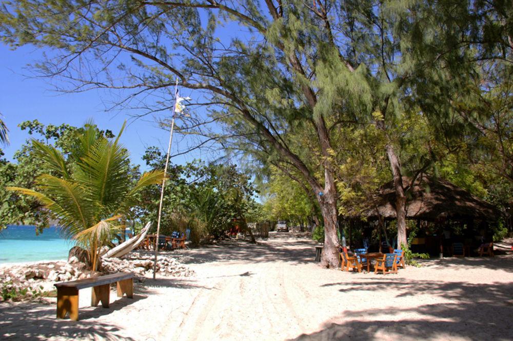 Boukan Guinguette Hotel Mole-Saint-Nicolas Exterior foto